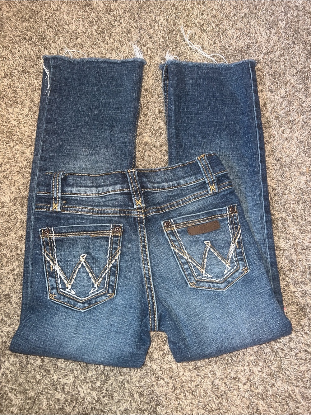Wrangler Kids Blue Faded Straight Jeans - Picture 2 of 3